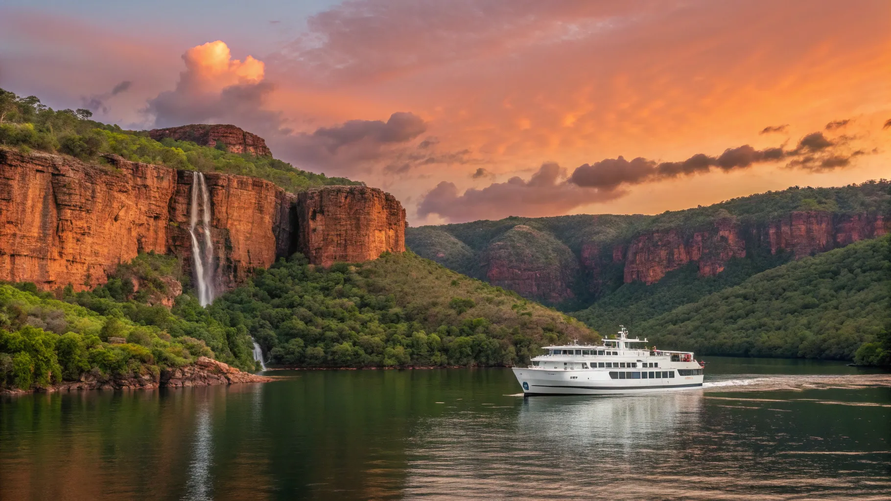 Cruises from Darwin to Kimberley Region Expedition Itineraries